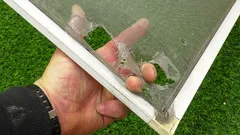 Také lepíte síťku izolepou? Tady je důvod, proč je to špatný nápad